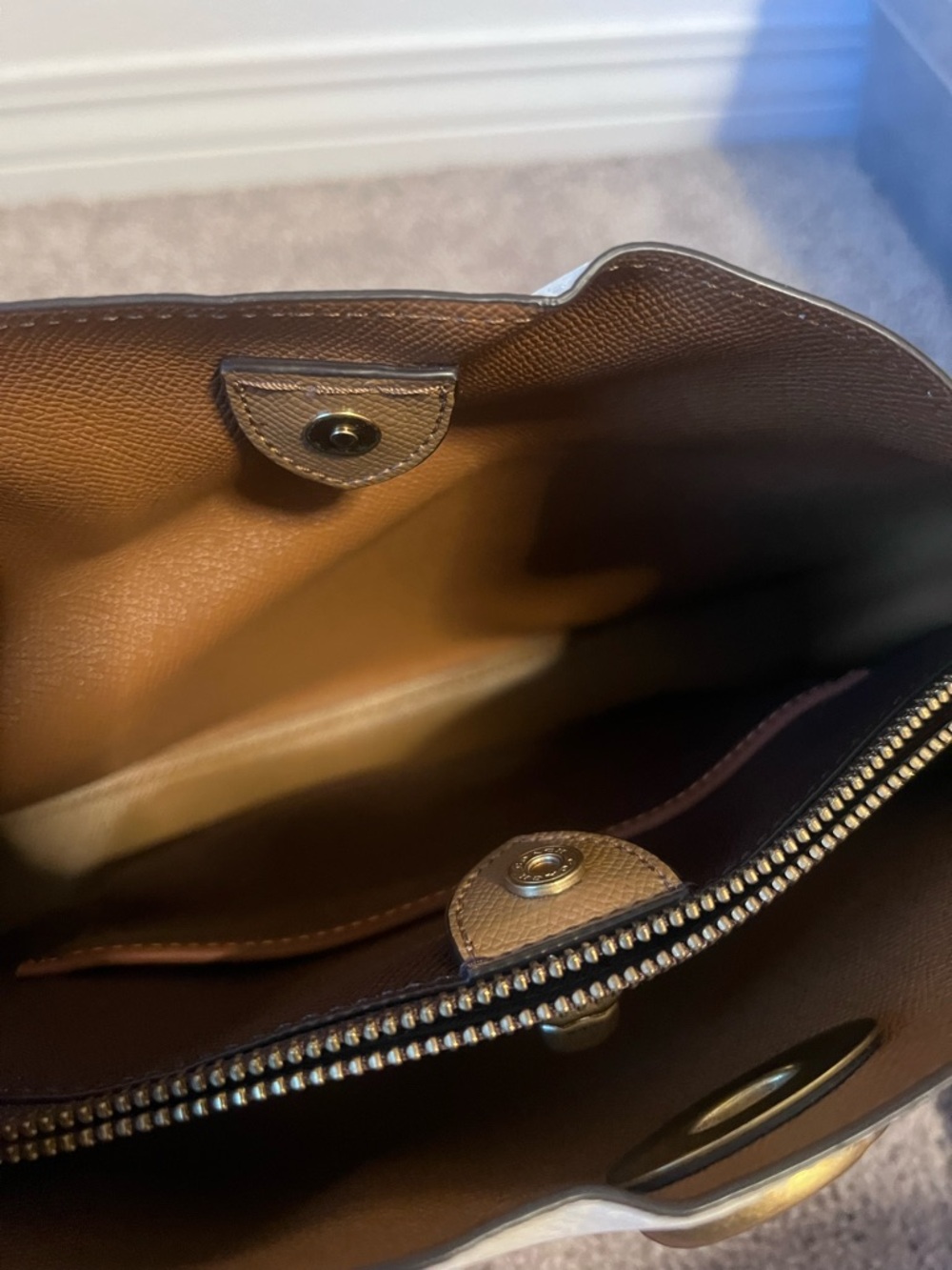 Coach Willow Shoulder Bag in Colorblock Pebble Leather - Picture 5 of 8